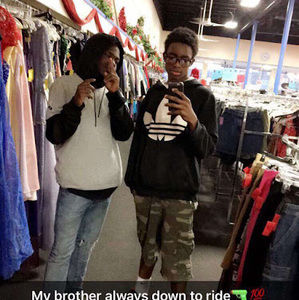 Meet your Posher, Latrone